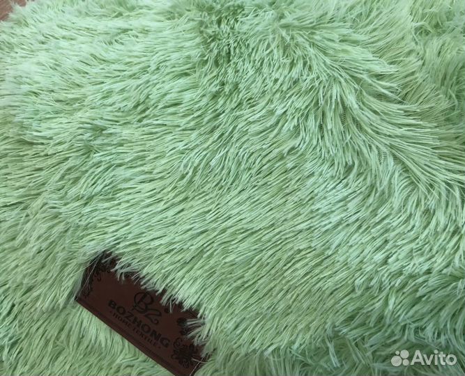 Пледы пушистые 