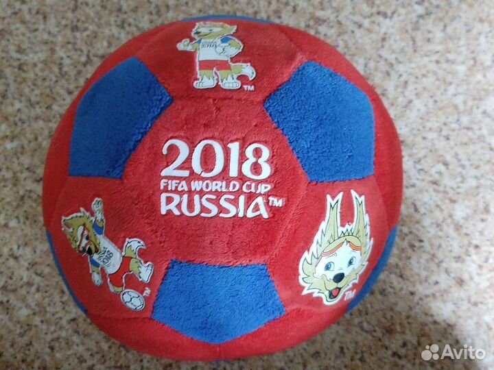 Футбольный мяч