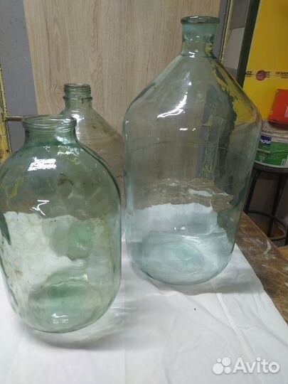 Бутыль стеклянная 10 и 20 литров