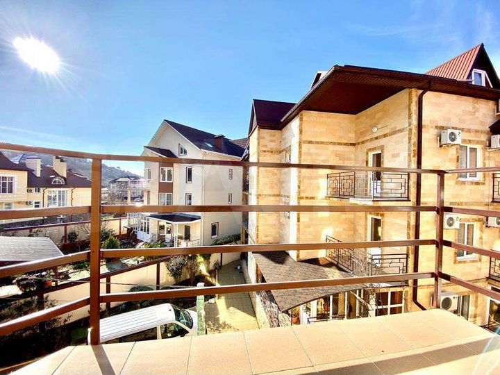 Гостиница, 1200 м²