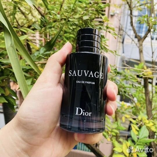 Духи мужские Dior Sauvage Eau de parfum