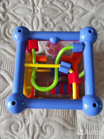 Развивающая игрушка