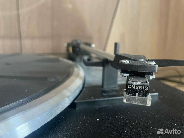 Проигрыватель винила dual cs 435-1