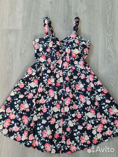 Платья zara