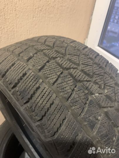 DoubleStar DW02 225/45 R17 90T