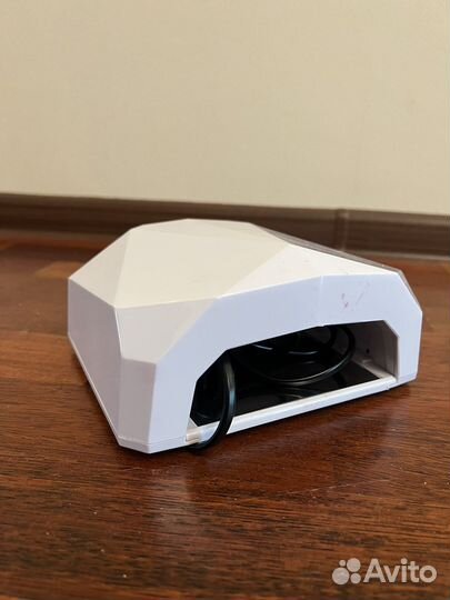 Лампа для ногтей LED UV