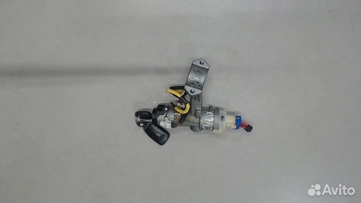 Замок зажигания Hyundai Tucson 1, 2004