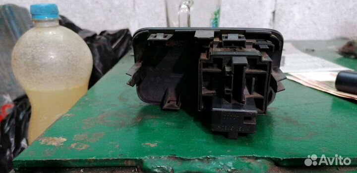 Блок регулировки света рено меган 2