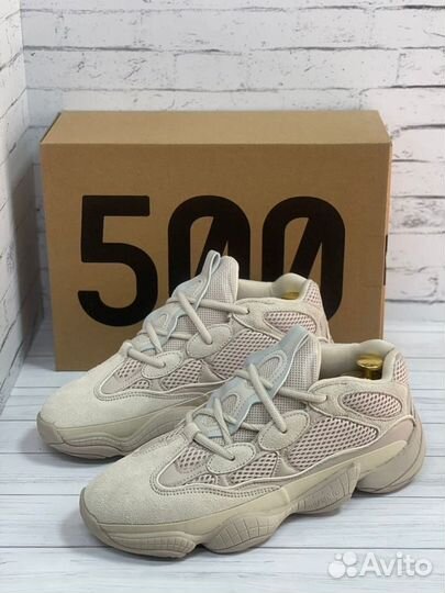 Кроссовки Adidas Yeezy Boost 500