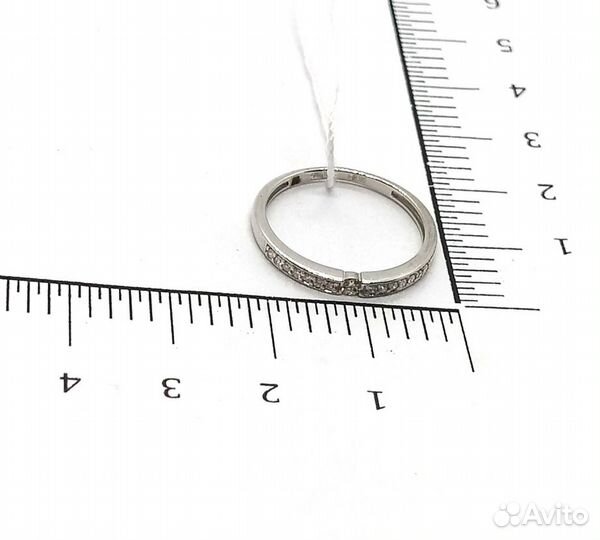 Золотое кольцо с камнем 16р