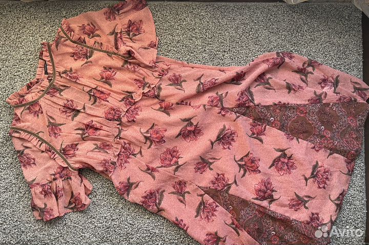 Платье женское