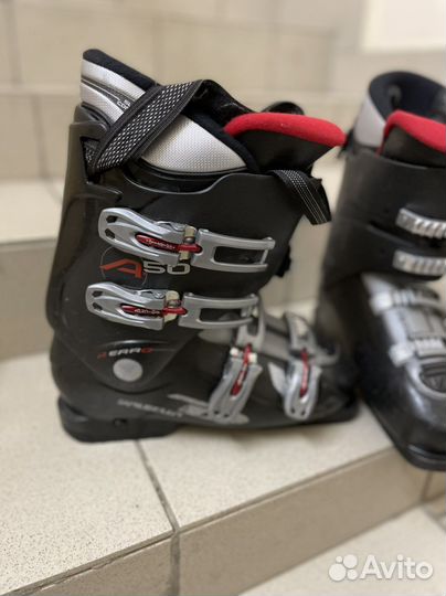 Горнолыжные ботинки