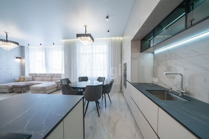 3-к. квартира, 120,1 м², 3/5 эт.