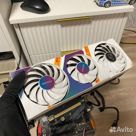 Белоснежная RTX 3070 TI igame ultra