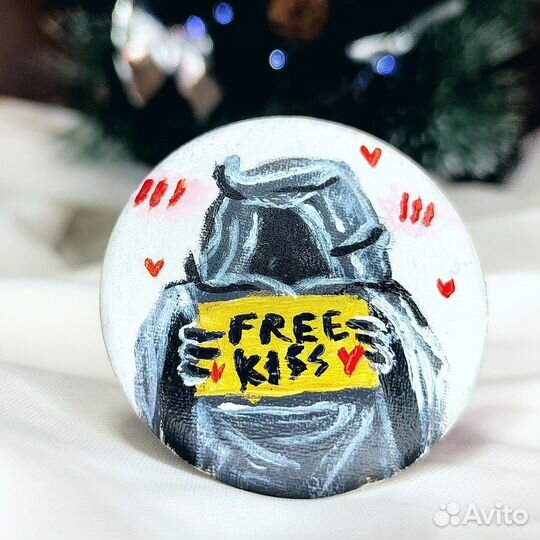 Значки ручной работы