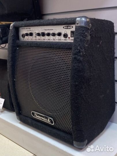 Яг4 Комбоусилитель Samick SG-30R