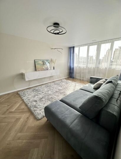 1-к. квартира, 49 м², 9/14 эт.