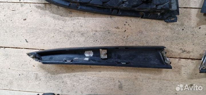 Решетка в бампер jaguar xf x260