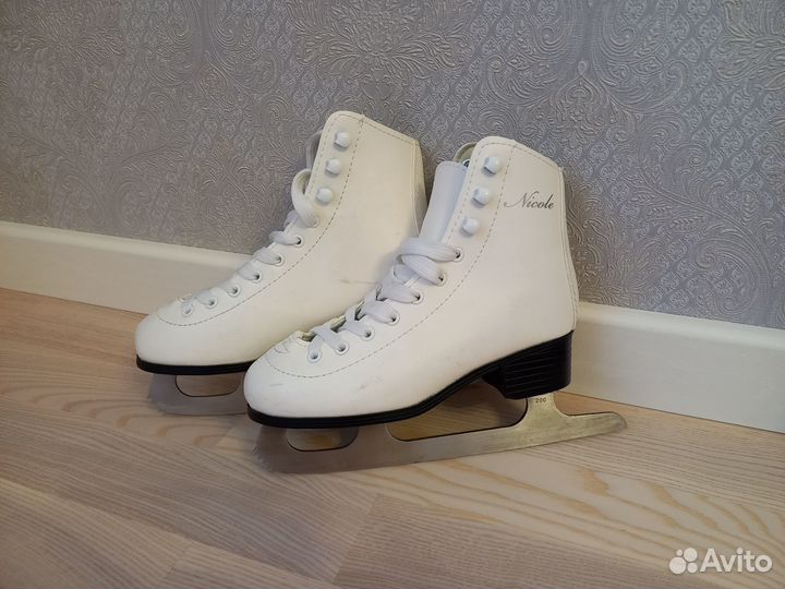 Коньки размер 32