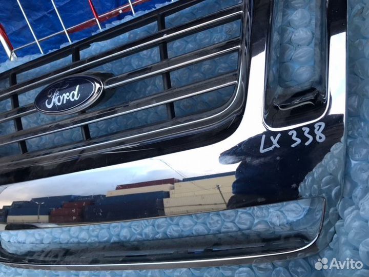 Решетка радиатора Ford Explorer U251 4.0L sohc