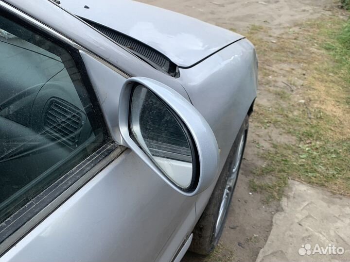 Стекло заднее Kia Clarus