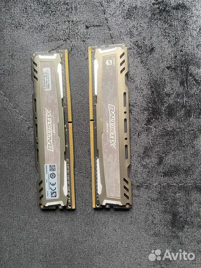 Crucial ballistix ddr4 16gb 2666 8x2 Память