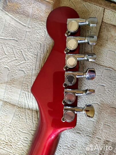 Fender Squier ST652 MIJ JV-серия