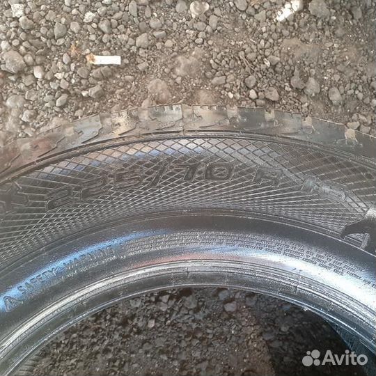 Gislaved Nord Frost 5 225/70 R16