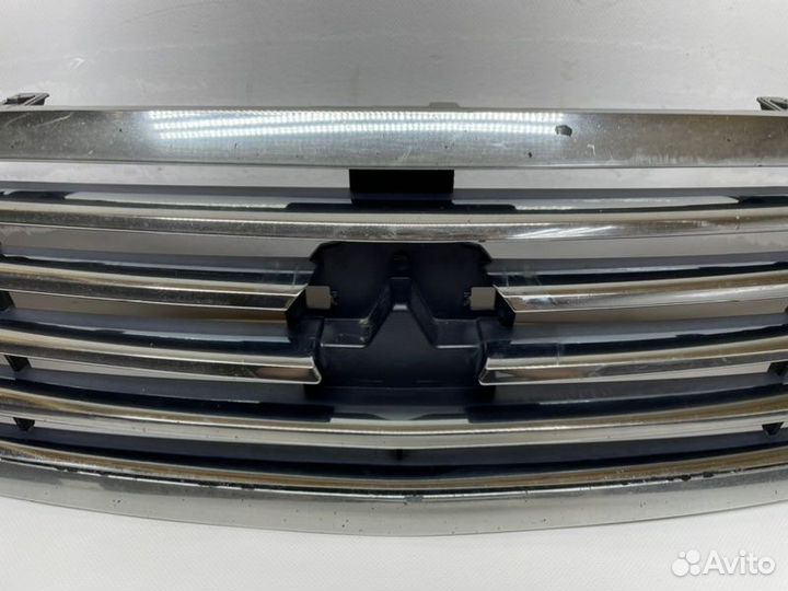 Решетка радиатора Infiniti G35 3.5 2007