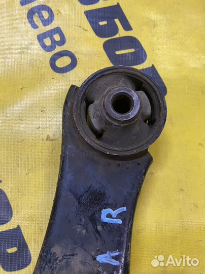 Передний правый рычаг Hyundai Sonata 4