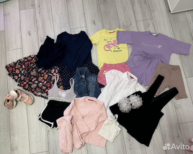 Пакет вещей на девочку 128