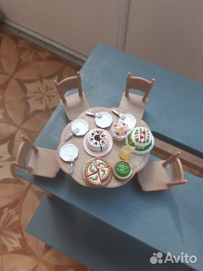 Набор мебели и посуды Sylvanian Families Оригинал