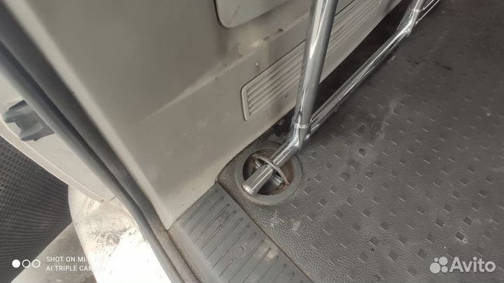 Полка в багажник на длинный VW Caravelle