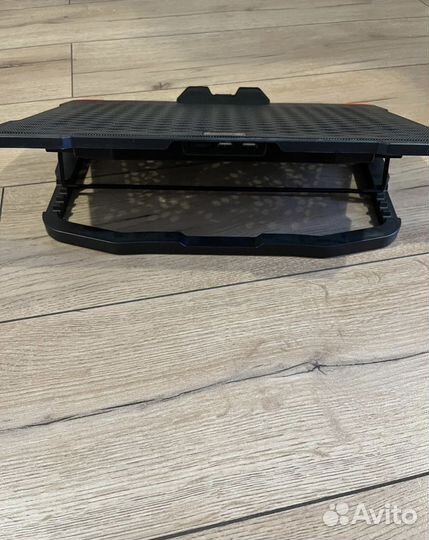 Подставка с охлаждением для ноутбука