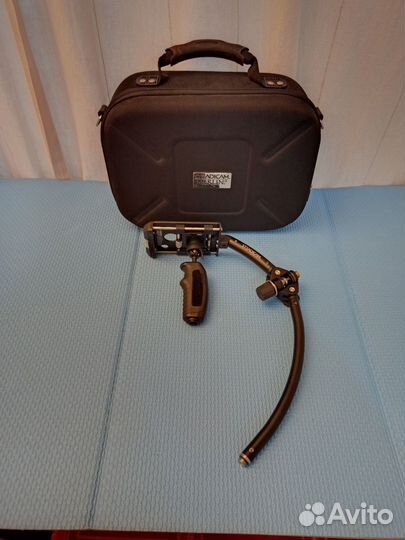 Стабилизатор видеокамеры Steadicam Merlin2