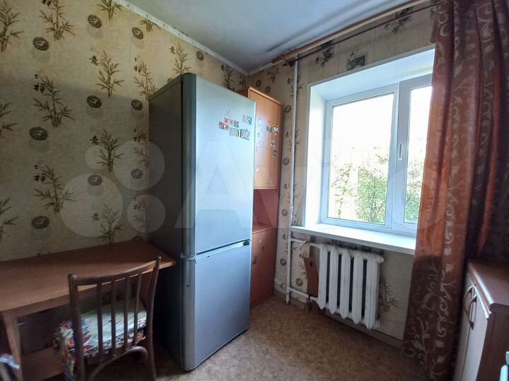 2-к. квартира, 46 м², 4/4 эт.