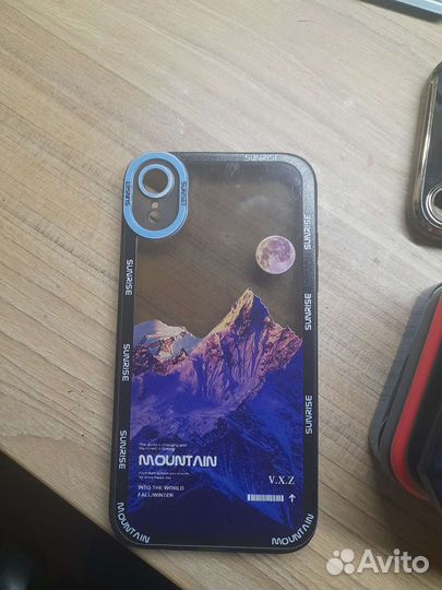 Чехлы на телефон iPhone xr