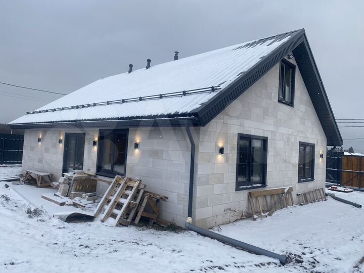 Дом 136 м² на участке 13 сот.