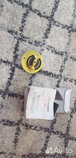 Термостат mitsubishi md972903