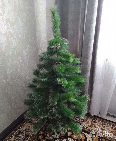 Елка искусственная