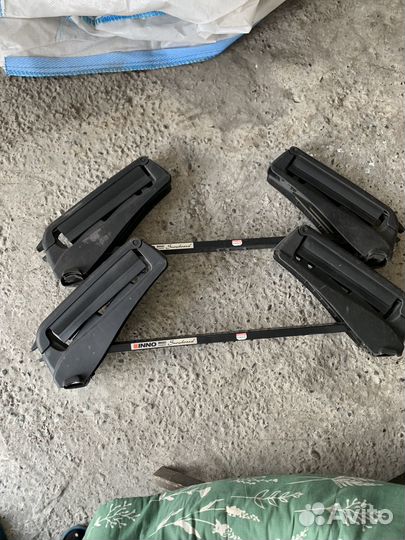 Багажник для сноуборда и лыж