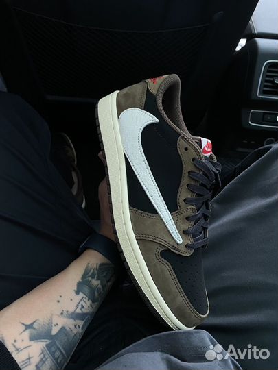 Кроссовки Nike Air Jordan 1 Low Travis Scott