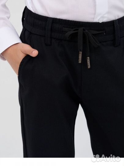 Брюки школьные на резинке джоггеры 152-158 новые