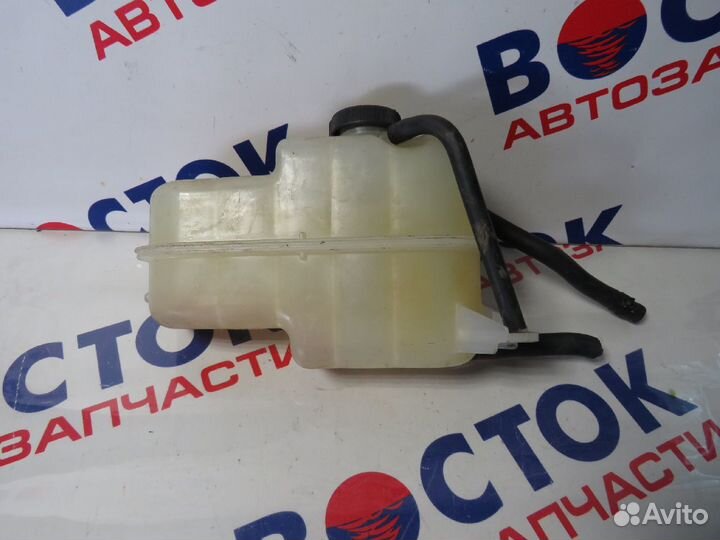 Бачок расширительный toyota estima ACR50W, ACR55W