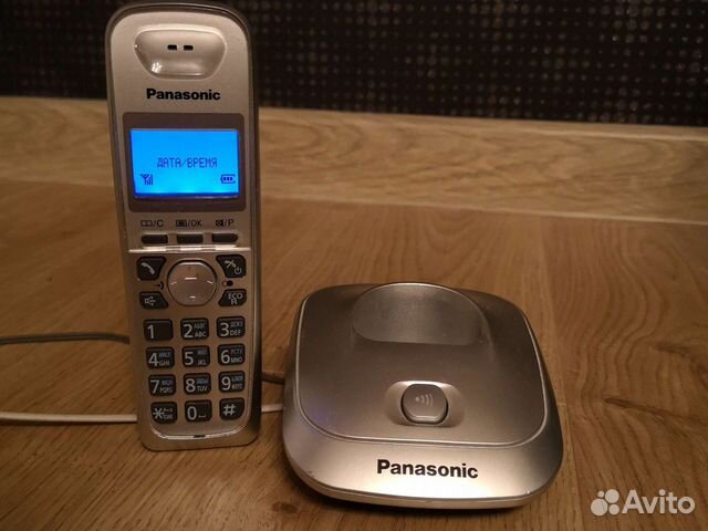 Телефон Panasonic домашний модель KX-TG2511