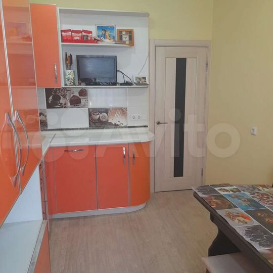 3-к. квартира, 70 м², 1/9 эт.