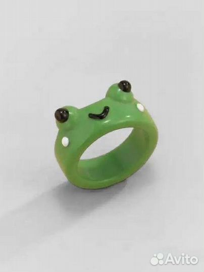 Кольцо новое