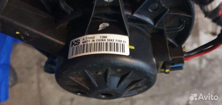 Моторчик печки отопителя Chevrolet Cruze