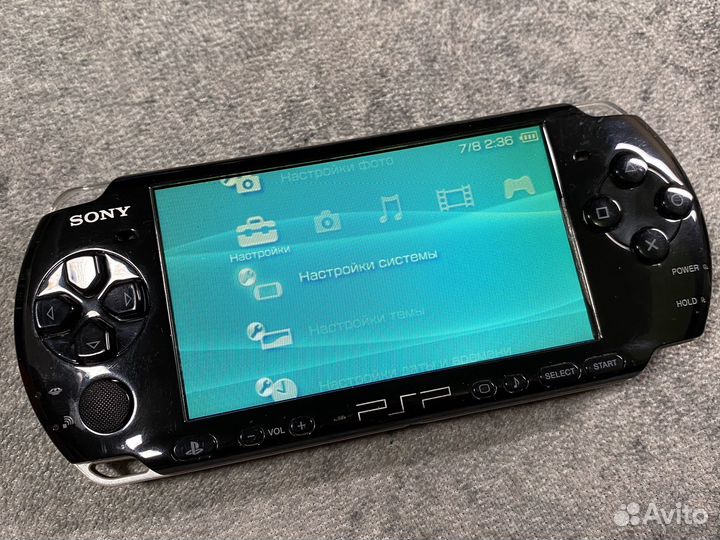 Sony psp 3008 + 11 дисков и камера