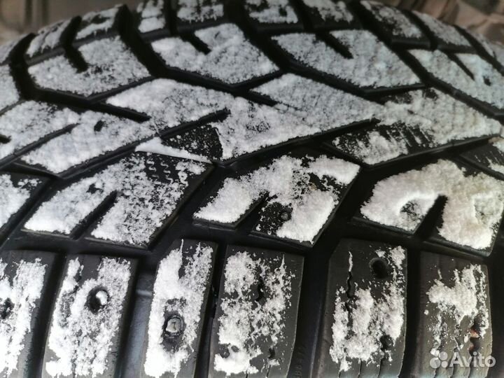 Gislaved NordFrost 100 SUV 245/70 R16